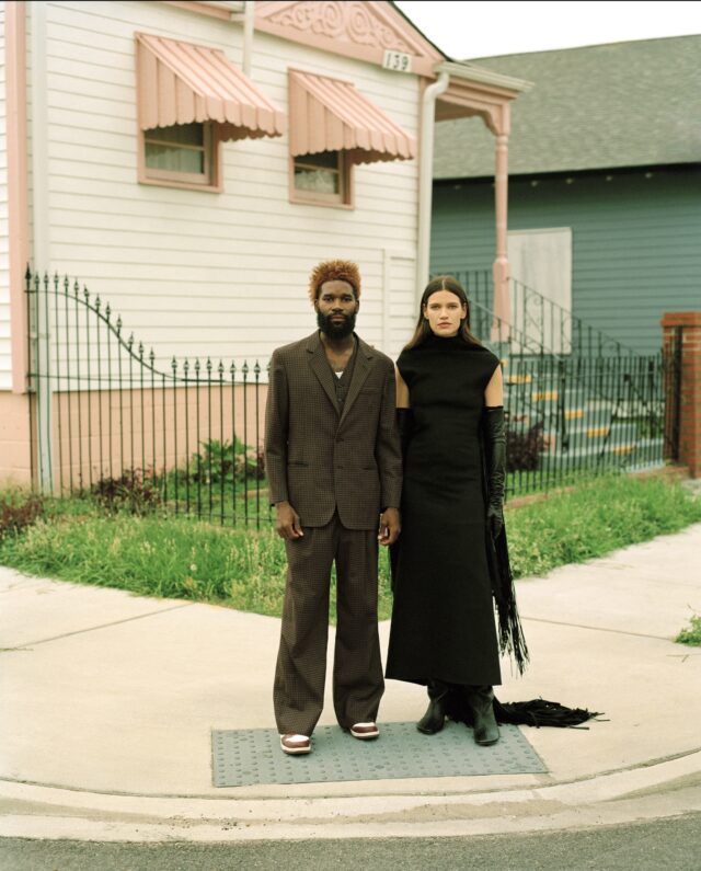 Elle Nola 20