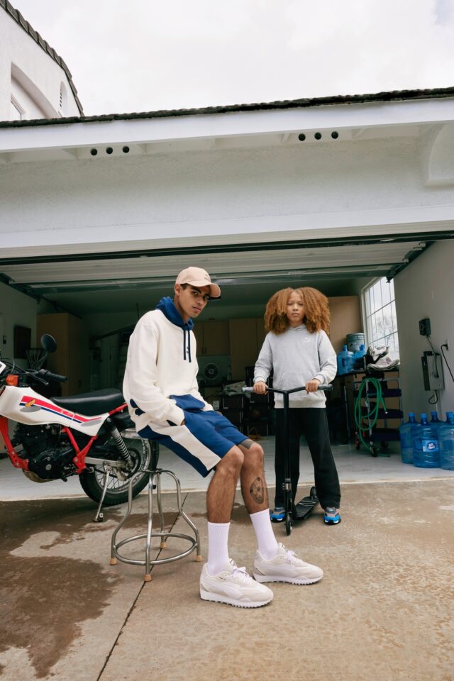 23 AW SP Blktop Rider Group Model 0047 RGB