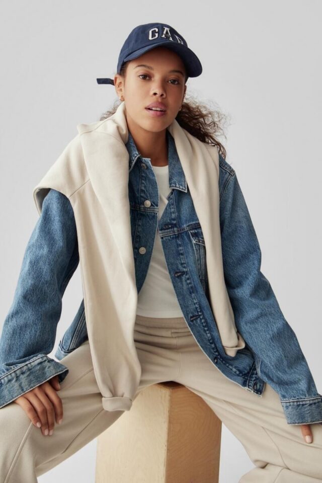 W17 23 HO3 GOL OF ATHLEISURE 1 0113 WB