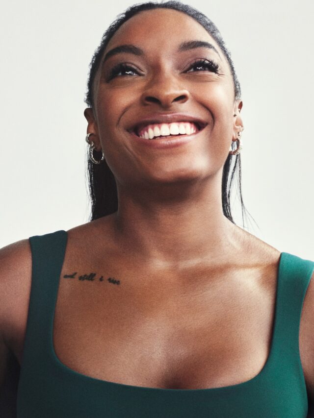 AT WMN FA25 F02 WLOC650 Performance 072