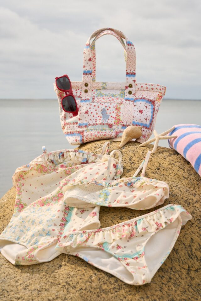 J001383 S2 Look 03 0056