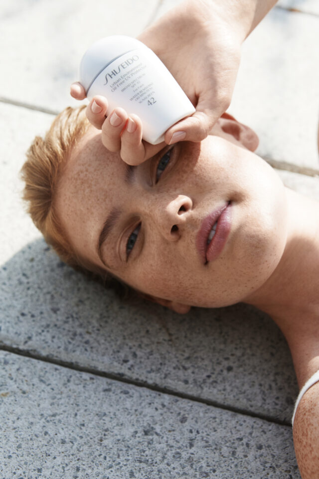 Savannah URBAN holding product Q6 A2639 R1