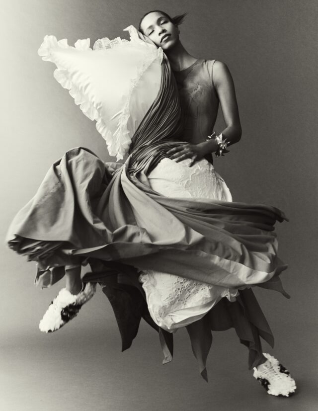 French Mag Model AVIANA MCCLISH styling MARCELL R make KENTO hair Thomas 35918