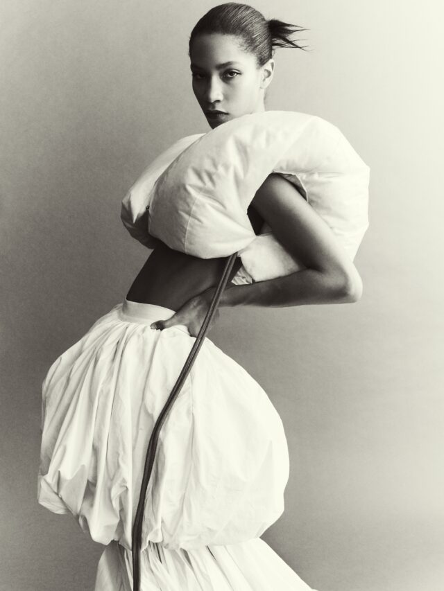 French Mag Model AVIANA MCCLISH styling MARCELL R make KENTO hair Thomas 36094