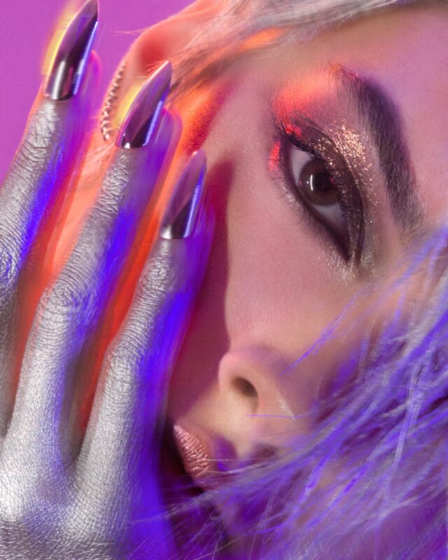 W1 INDED110 MOWMOW 23 09 14 D 077 Final RGB