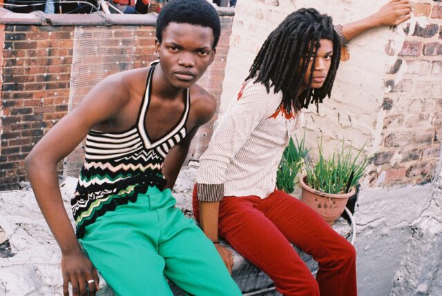 S827893 R3 034 15 A 1