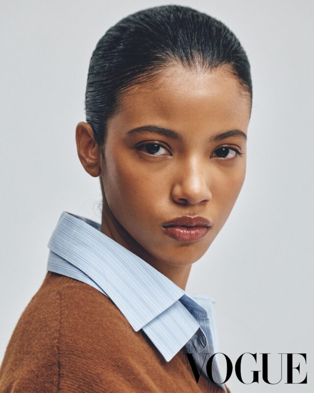 VSHOPPING 12 12 EMURA0249 FINAL 1