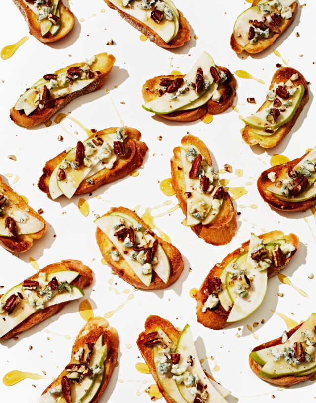 131208 Food Crostini B