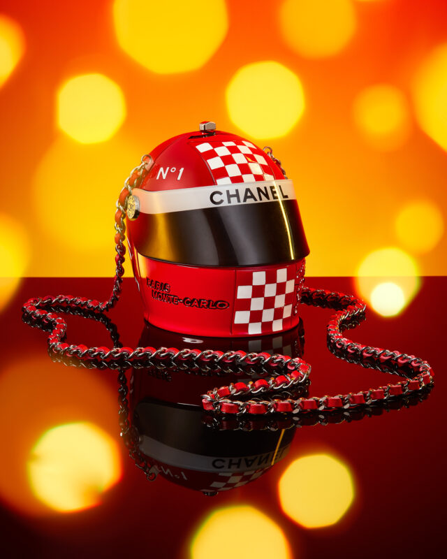 220718 Saks 102022 222 56 HB HOLIDAY1 CHANEL SHOT1 MAIN 1594